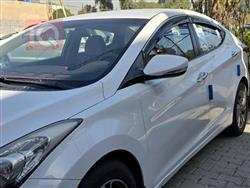 هیۆندای ئەلەنترا